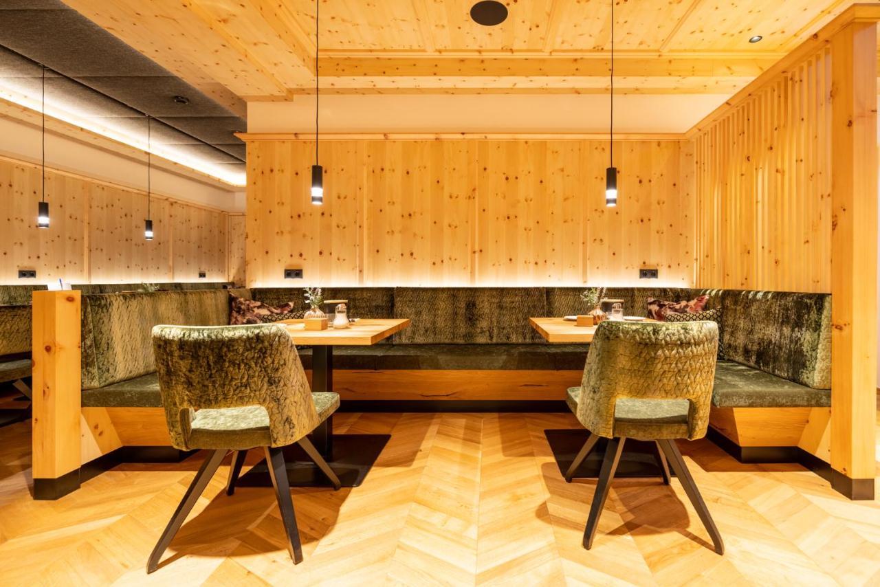 Ferienhotel Joerglerhof ハインツェンベルク エクステリア 写真