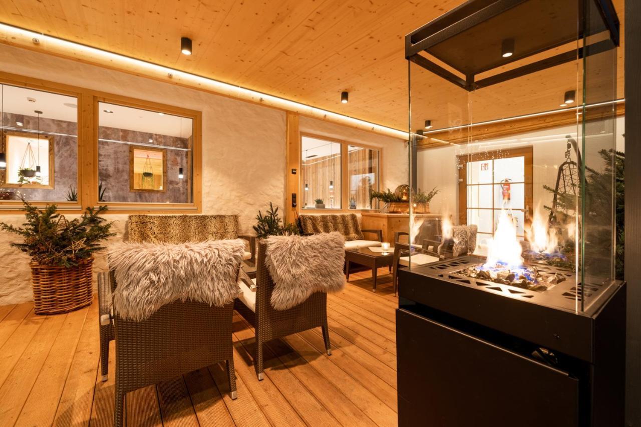 Ferienhotel Joerglerhof ハインツェンベルク エクステリア 写真