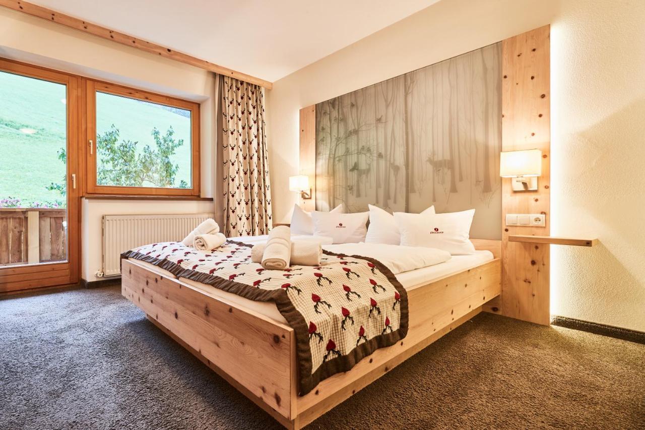 Ferienhotel Joerglerhof ハインツェンベルク エクステリア 写真
