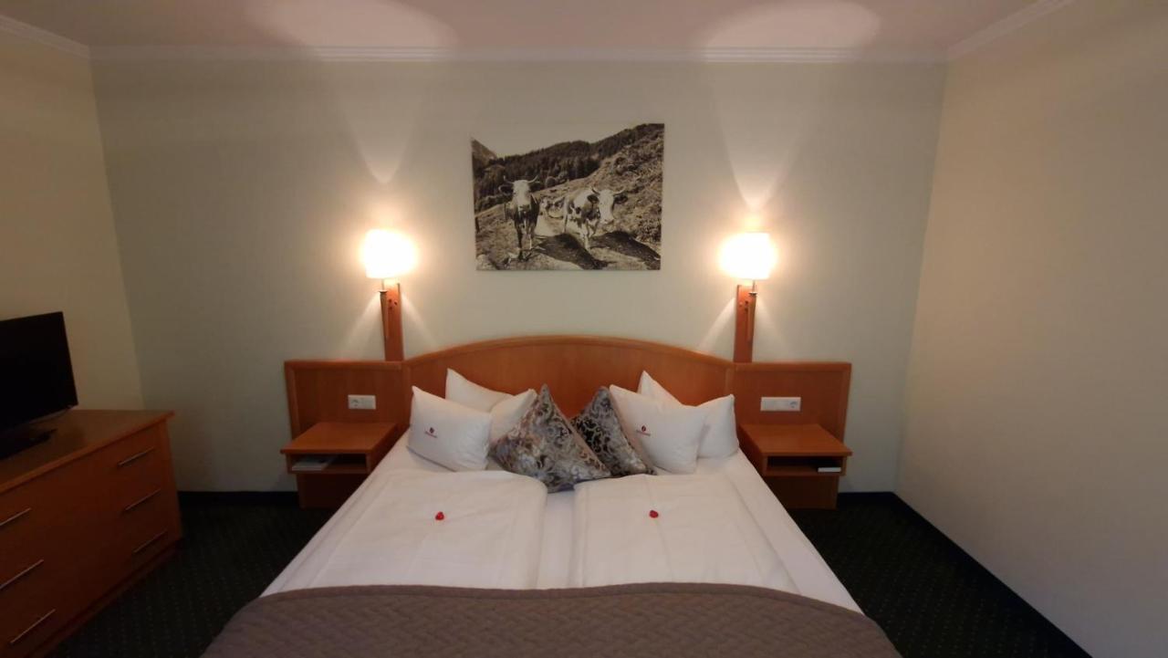 Ferienhotel Joerglerhof ハインツェンベルク エクステリア 写真