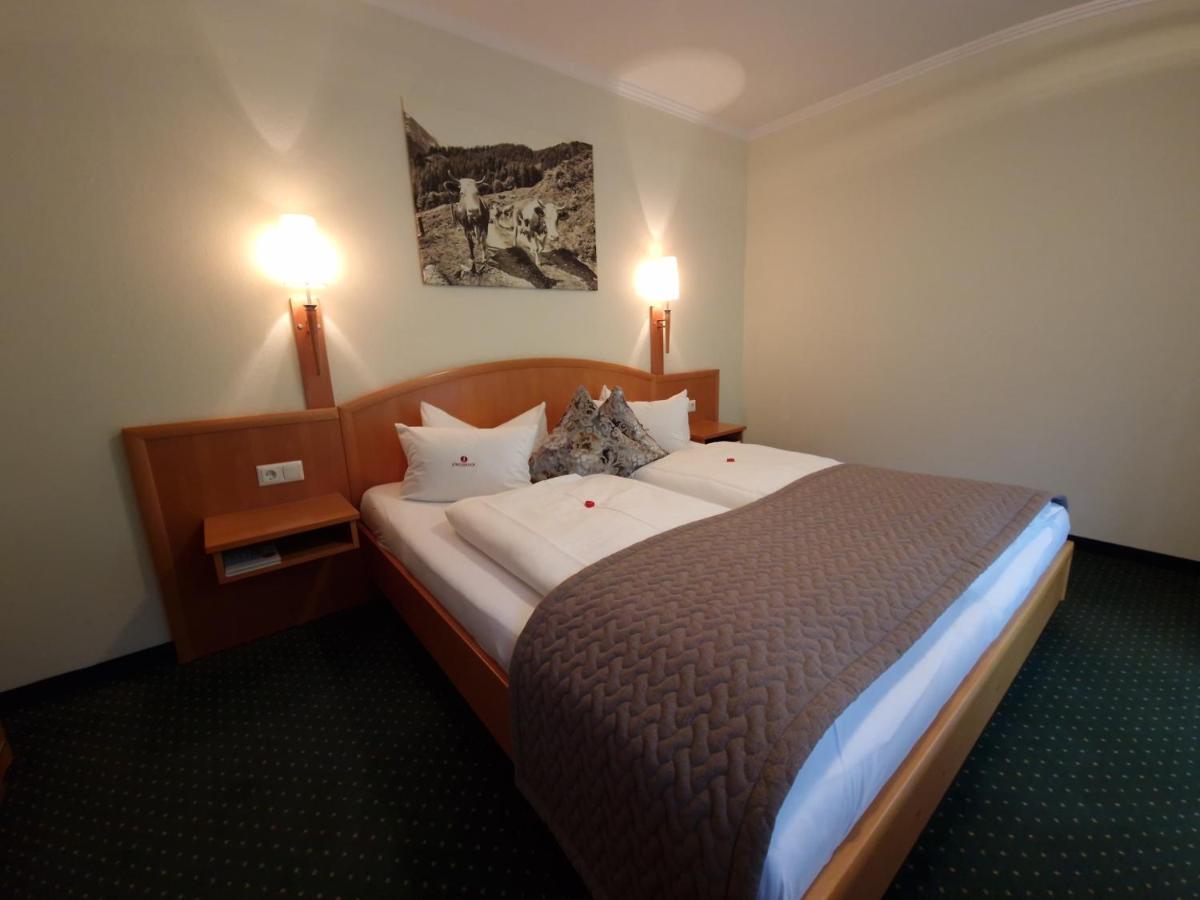 Ferienhotel Joerglerhof ハインツェンベルク エクステリア 写真
